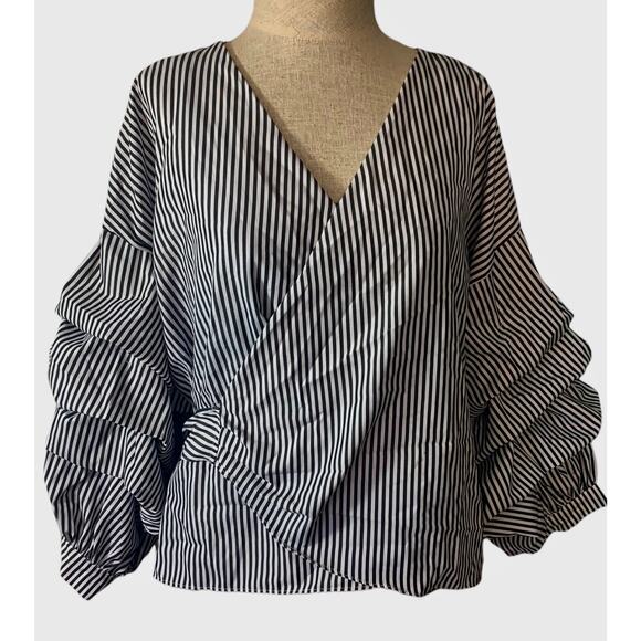 Plus Size Women Ruffle Sleeve V Neck Waist Tie Striped Black/White Blouse‎ 2X - Picture 1 of 9
